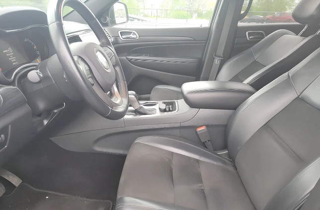 Jeep Grand Cherokee cena 56800 przebieg: 69324, rok produkcji 2019 z Radziejów małe 46